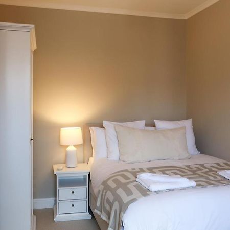 Luxury Living Outside The City Walls - Sleeps Six! Chester Ngoại thất bức ảnh