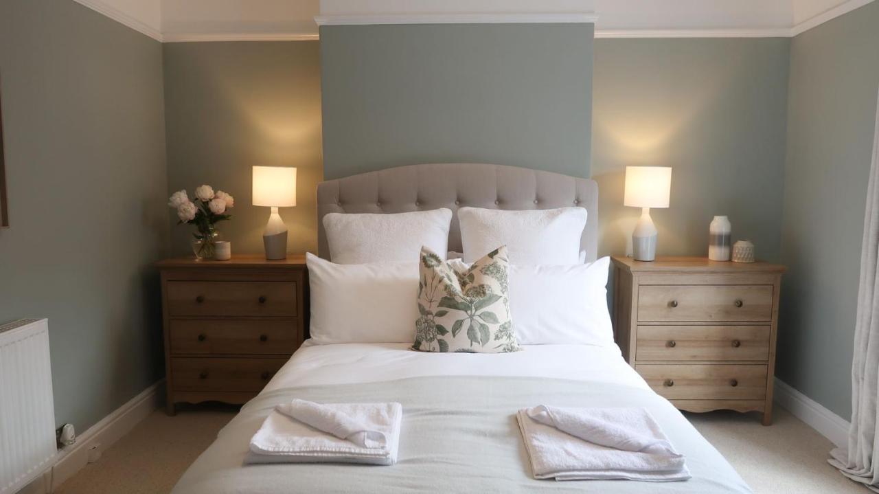 Luxury Living Outside The City Walls - Sleeps Six! Chester Ngoại thất bức ảnh