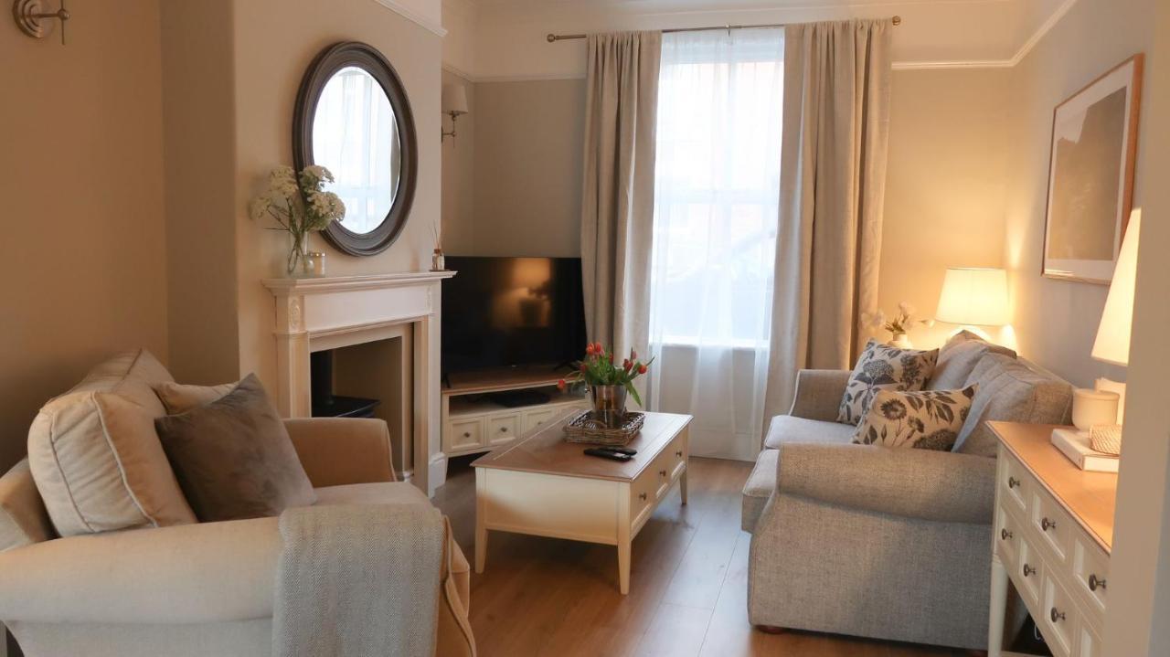 Luxury Living Outside The City Walls - Sleeps Six! Chester Ngoại thất bức ảnh