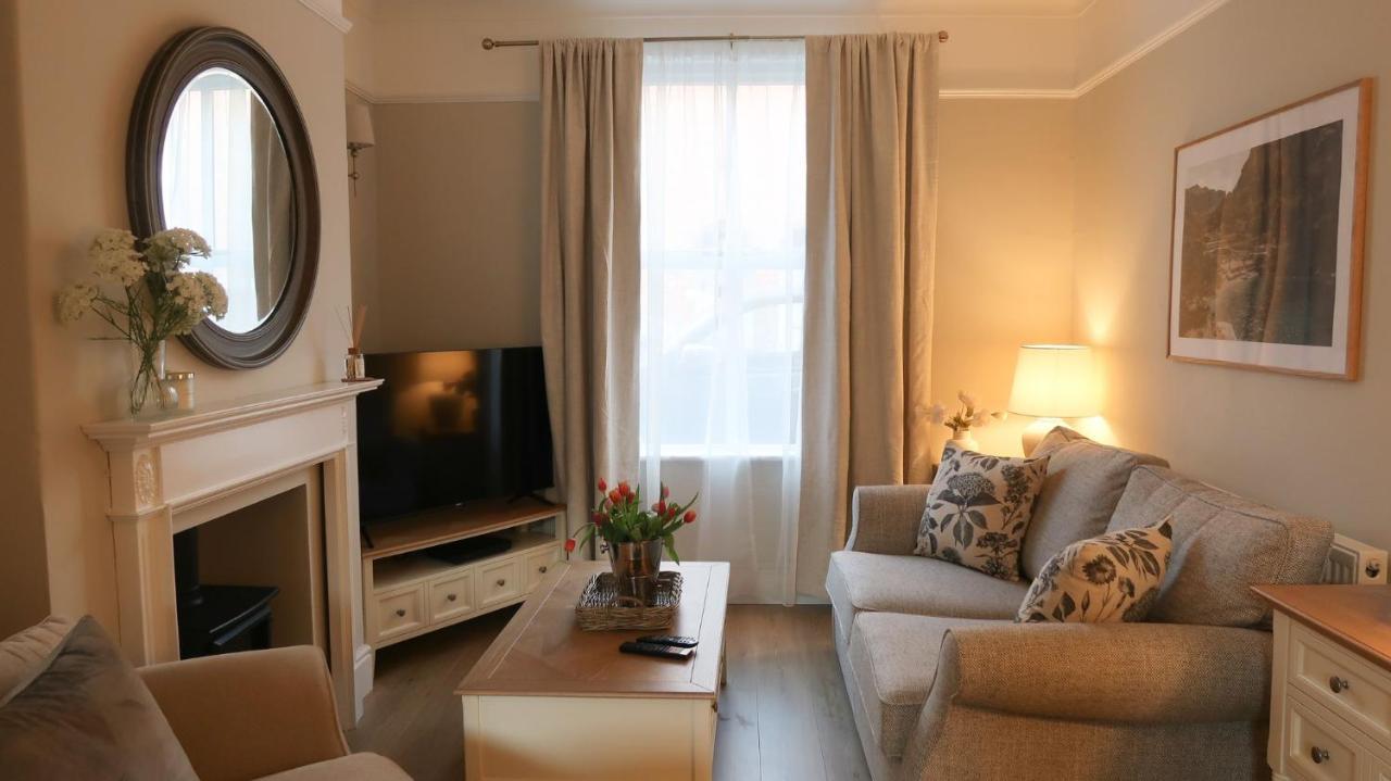 Luxury Living Outside The City Walls - Sleeps Six! Chester Ngoại thất bức ảnh