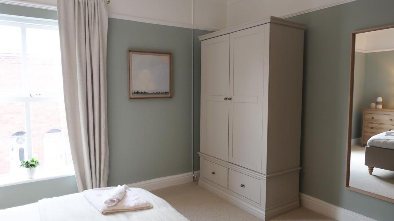 Luxury Living Outside The City Walls - Sleeps Six! Chester Ngoại thất bức ảnh